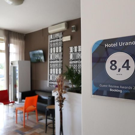 Hotel Urano Cattolica Exteriör bild