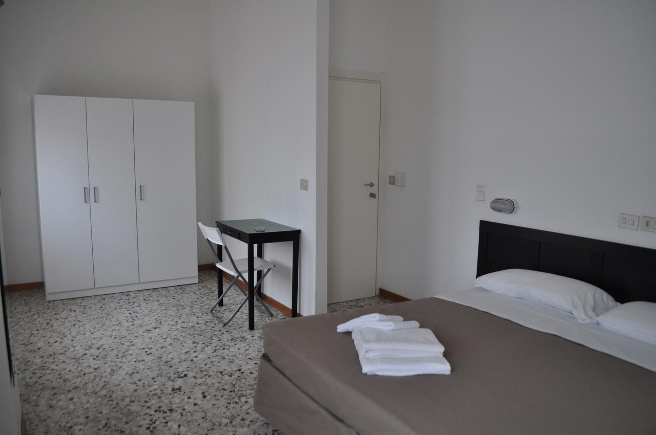 Hotel Urano Cattolica Exteriör bild