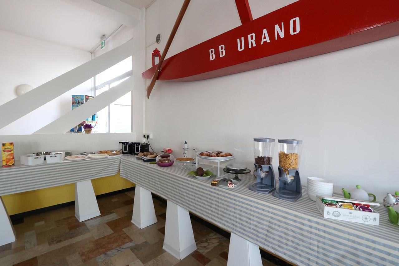 Hotel Urano Cattolica Exteriör bild